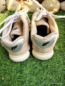 2 Footwear For Baby Girl
