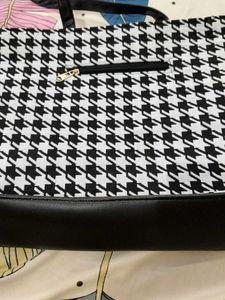 Black &amp; White Handbag For Women