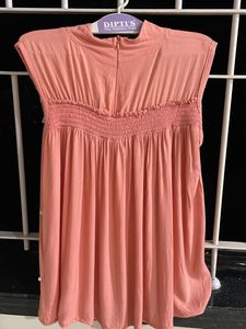 Price DROP Peach Sleeveless Top