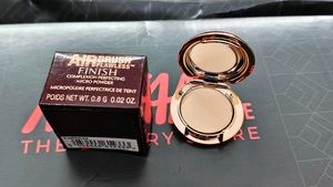 Charlotte Tilbury air brush magic compact