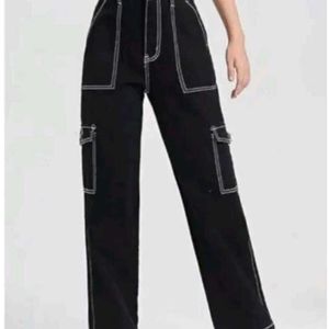 Black Cargo Jeans Trendy