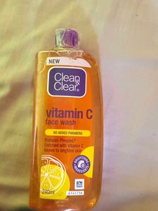Clean &amp; Clear Vitamin C Face Wash