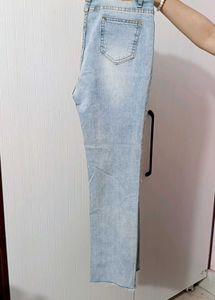 Straight Fit Jean With Knee Cut