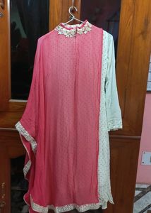 Beautiful Pink &amp; White Dress For Girls