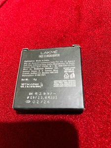 Branded Lakme Highlighter