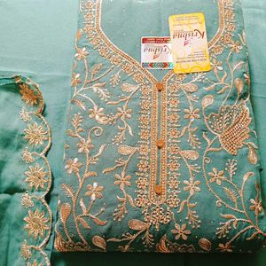 🌸Karwa Chauth Special Suit 🌸