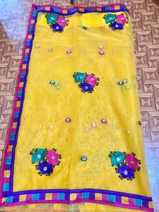 Yellow Saree With Blouse