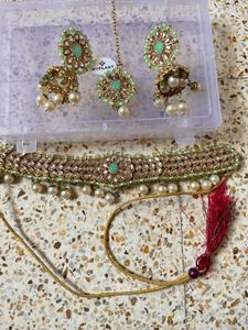 Pastel Kundan Pearls Jewellery Set