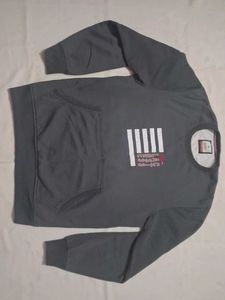 Gray Pocket Sweatshirt