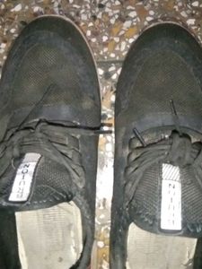 Black Running Shoes