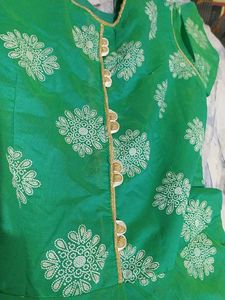 Gown Set