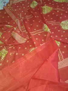 Bandhani. Red Saree with Blouse