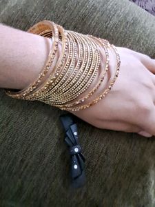 Bangles And Clip