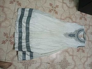 Elegant Embroidered Kurta