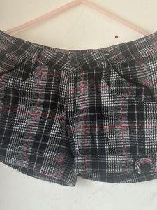 Smart Check Shorts