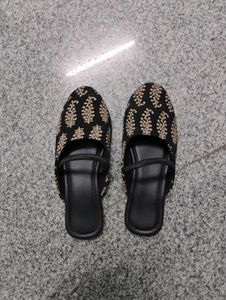 Embroidered Black Mules