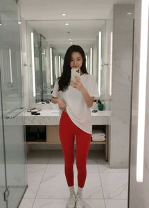 ❤️FREE-BIES❤️ RED Leggings