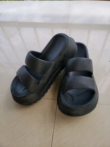 Super Lightweight Black Platform Sandal