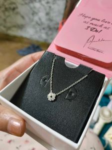 Silver Floral Star Flower Necklace