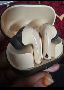 Boat Airpods 131pro Buds