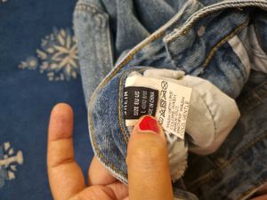 Shein Pants With Graphic On Back