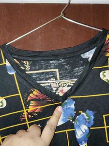 Butterfly Print T-Shirt 👕