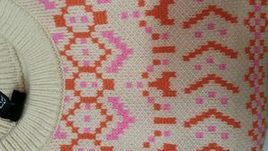 H &amp; M -White Sweater with Playful Pink and Orange