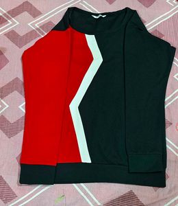Women Black & Red T- Shirt