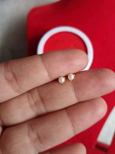 Pearl Stud Earrings Gold