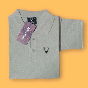 Men&#39;s Half Sleeve T Shirt in All Sizes Available M, L, Xl