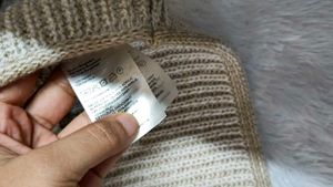H&amp;M Beige Knit Sweater