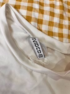 White H&amp;M Basic Tee