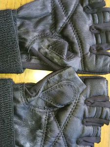 BOLDFIT GYM GLOVES