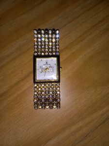 PRICE DROP Louis Vuitton First Copy Watch