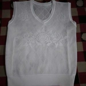 White V-Neck Knit Net Top