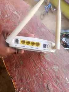 Digisol 500 Mbps Router