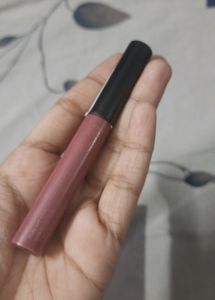 Lakme Liquid Lipstick & Sunscreen Freebie