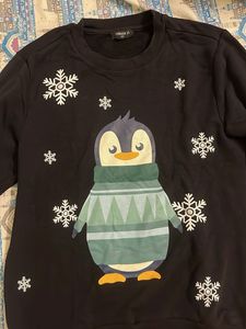 Penguin Snowflake Graphic Sweatshirt