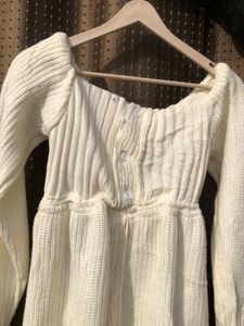 Woollen flare Pinteresty top 🎗️🌷