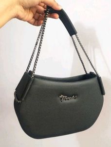 BRAND NEW Chic Shoulder Bag