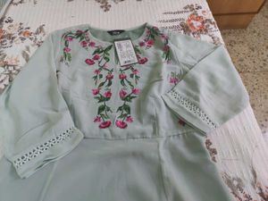 Elegant Embroidered Kurta By Indya