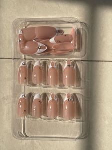 Press-On Nail Set