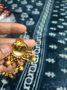 Beautiful Neck Piece And Earrings