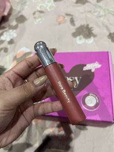 RARE BEAUTY TINTED LIP OIL
