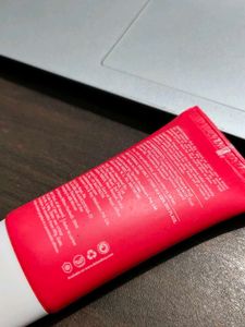 Dot &amp; Key Strobe Cream