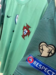 Portugal 2016 very rare Ronaldo footbal jersey