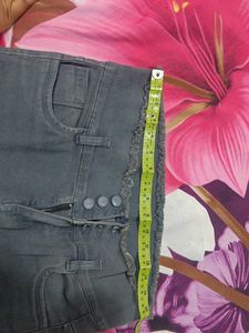High Waist Loose Jeans