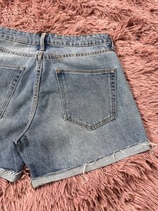 H&amp;M Regular Denim Shorts