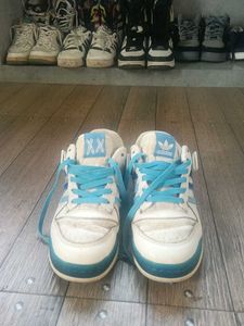 adidas originals forum low