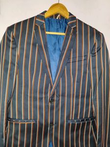 Blackberrys Casual Blue Blazer With Waistcoat
